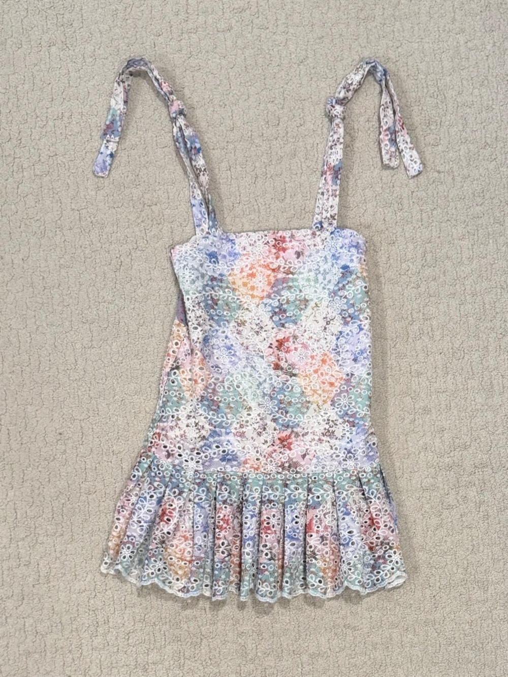 Kids Marlo Eyelet Floral Dress Size 6-7 years